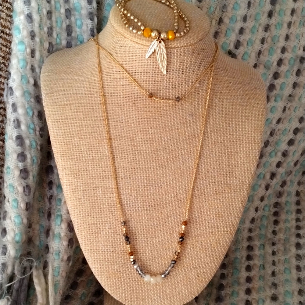 Jessica Simpson double strand necklace + free bracelet with feathers GOLDTONE